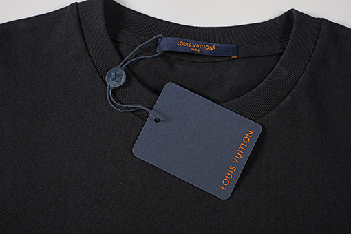 ルイヴィトンVers United ロゴ装飾Tシャツ