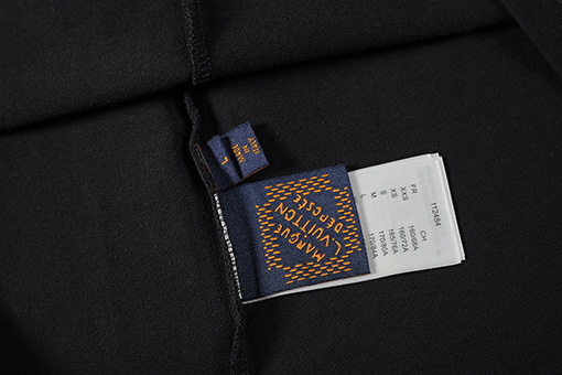 ルイヴィトンVers United ロゴ装飾Tシャツ