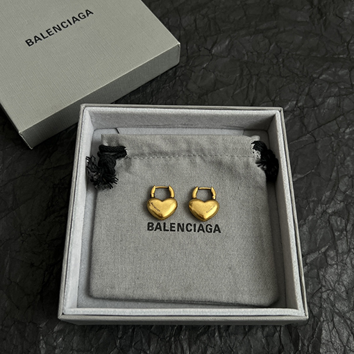 バレンシアガ Balenciaga イヤリング