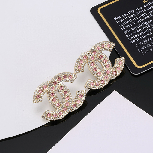 シャネルクラシックなダブルCピアス