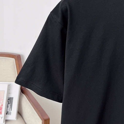 ルイヴィトンLV逆立ちロゴポケットプリント半袖Tシャツ