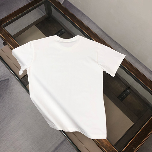 フェンディ新しい半袖Tシャツ