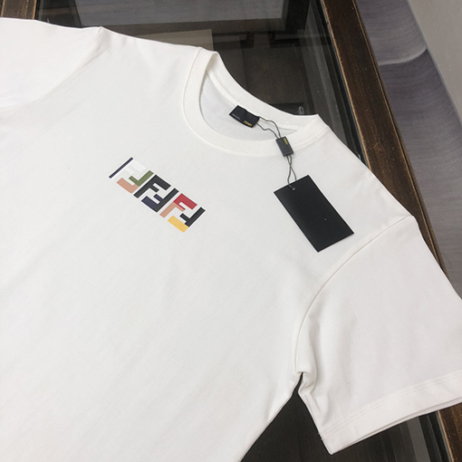 フェンディ新しい半袖Tシャツ