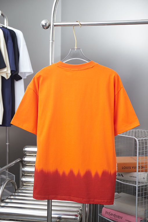 ディオールスーパーコピーDIOR AND KAWS 限定シリーズ半袖シャツ