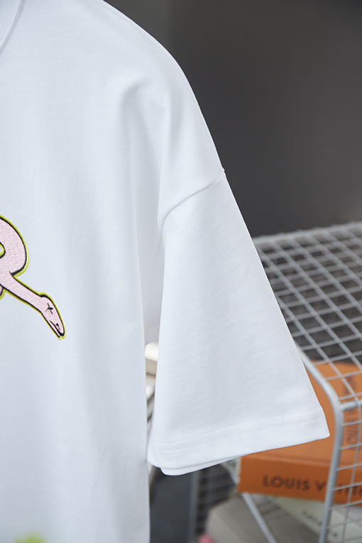 ディオールスーパーコピーDIOR AND KAWS 限定シリーズ半袖シャツ