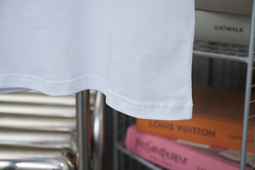 ルイヴィトン 新しいチェーンプリント半袖Tシャツ