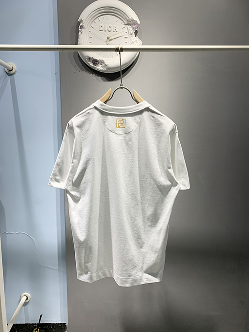 フェンディコピー新しいローマのゴールドプリントTシャ