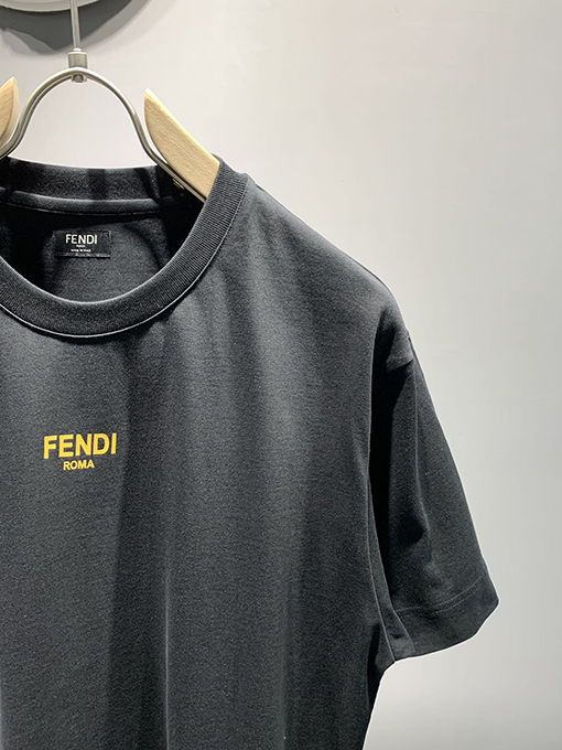 フェンディコピー新しいローマのゴールドプリントTシャ