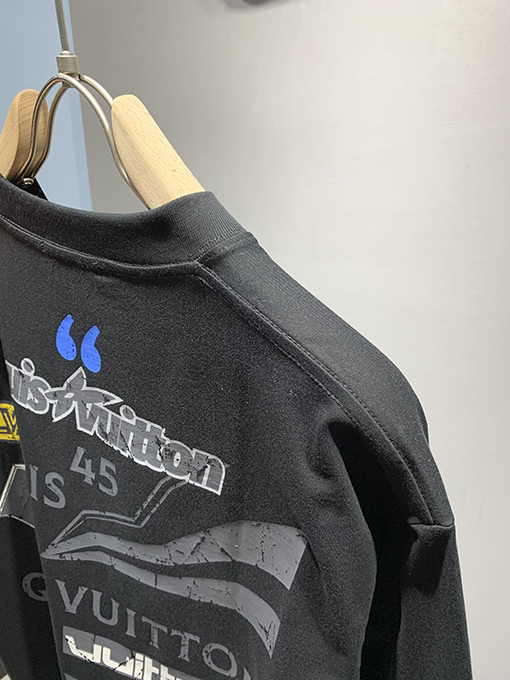 ルイヴィトンコピー新しいクラックパターンプリントTシャツ