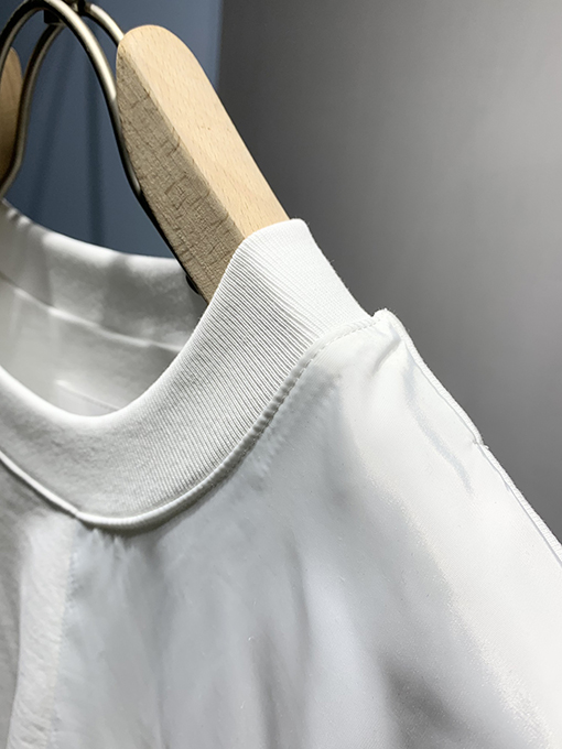プラダ 新しい針織りステッチポケット半袖Tシャツ