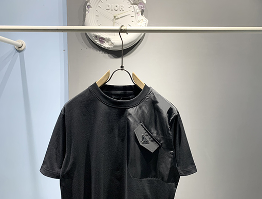 プラダ 新しい針織りステッチポケット半袖Tシャツ