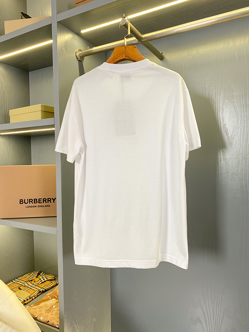 バーバリー 新しいヴィンテージベージュチェック柄ポケット半袖Tシャツ