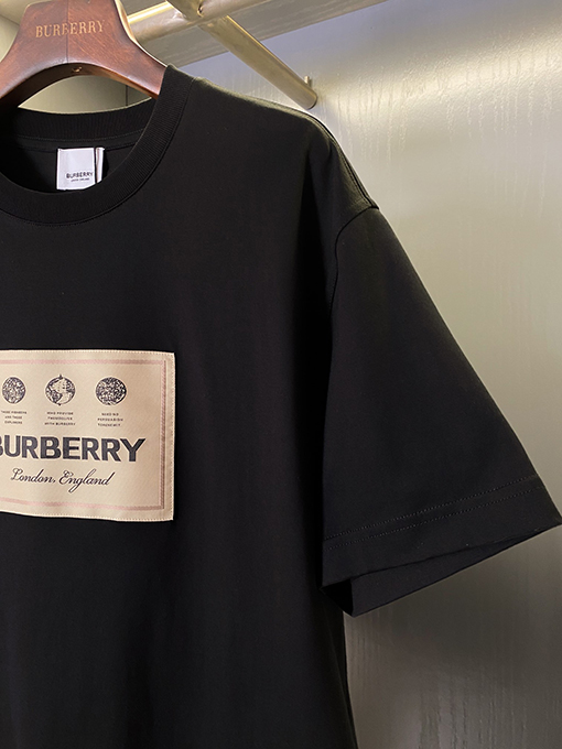 バーバリー 新しいラベルのゆったりとした綿の半袖Tシャツ