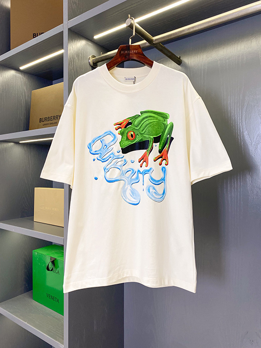 バーバリー 新しいカエルプリント半袖Tシャツ