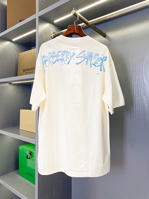 バーバリー 新しいカエルプリント半袖Tシャツ