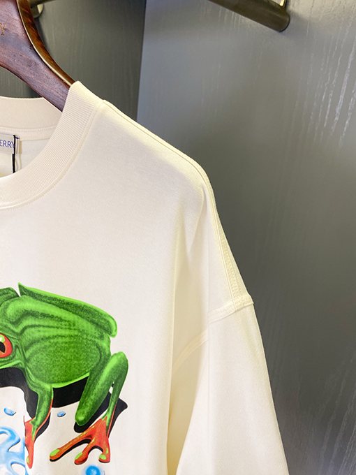 バーバリー 新しいカエルプリント半袖Tシャツ
