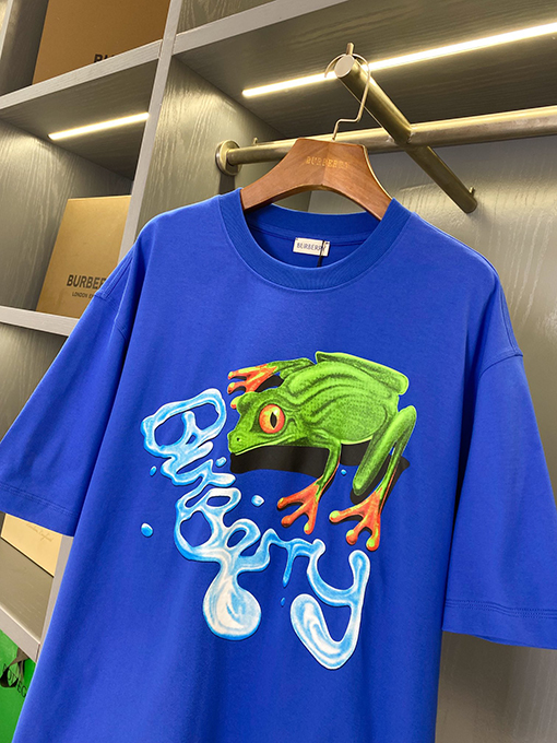 バーバリー 新しいカエルプリント半袖Tシャツ