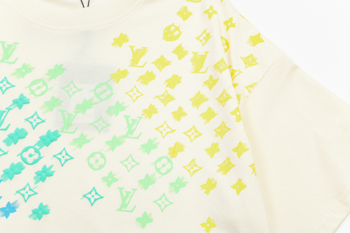 ルイヴィトン グラデーションモノグラム文字プリント大きなロゴロゴ半袖Tシャツ