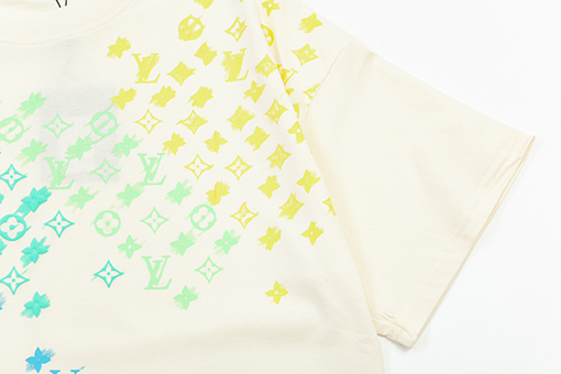 ルイヴィトン グラデーションモノグラム文字プリント大きなロゴロゴ半袖Tシャツ