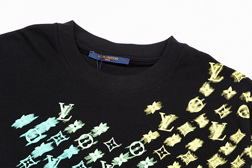 ルイヴィトン グラデーションモノグラム文字プリント大きなロゴロゴ半袖Tシャツ
