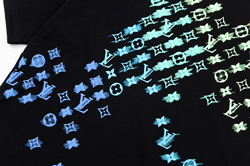 ルイヴィトン グラデーションモノグラム文字プリント大きなロゴロゴ半袖Tシャツ