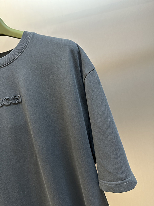 グッチスーパーコピー ロゴ刺繍半袖Tシャツ