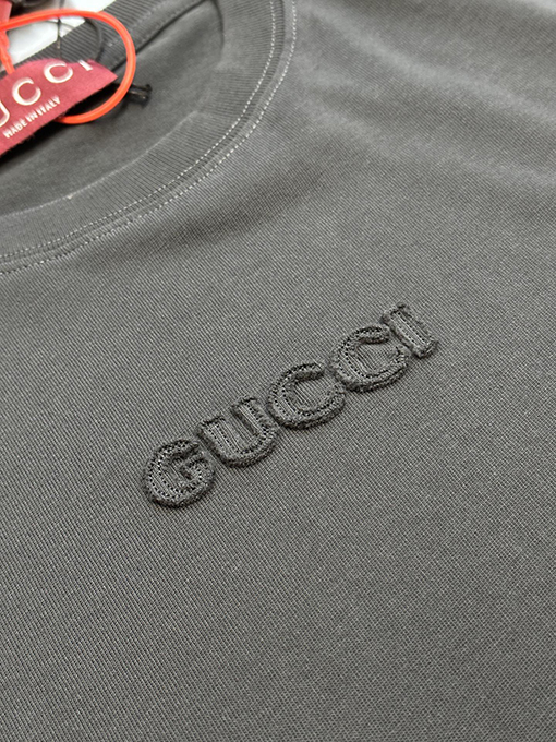 グッチスーパーコピー ロゴ刺繍半袖Tシャツ