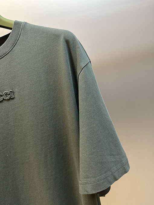 グッチスーパーコピー ロゴ刺繍半袖Tシャツ