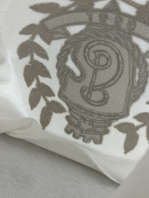 バーバリー ロゴ刺繍ラウンドネック半袖Tシャツ