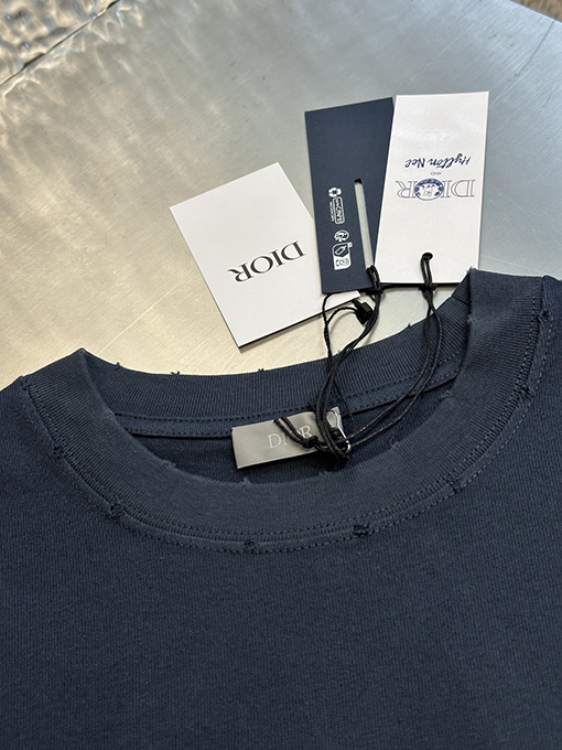 ディオール 友達アルファベット刺繍ラウンドネック半袖Tシャツ