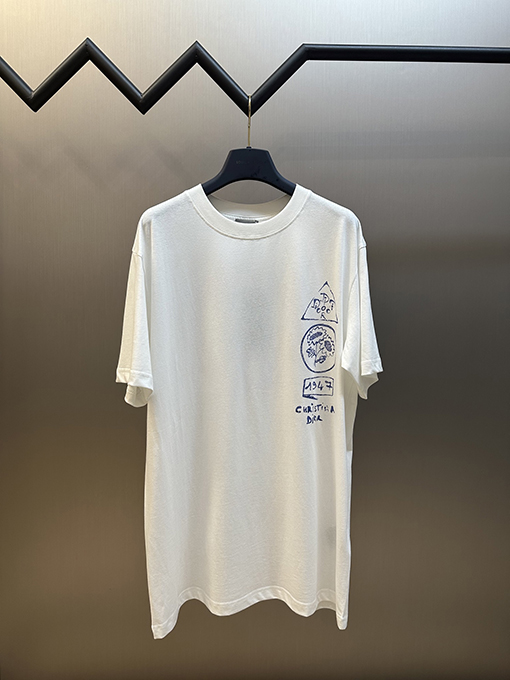 ディオール ピンクのプリント半袖Tシャツ