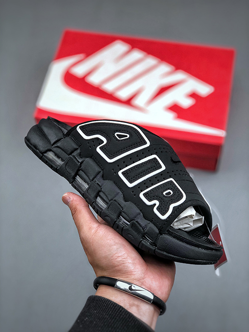 ナイキNike MORE Uptempo Slide ピッペンスリッパ