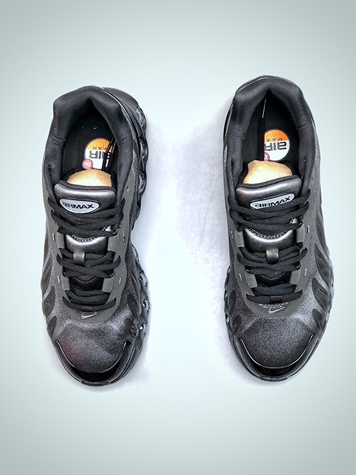 ナイキスーパーコピーNike Air Max DN8 レトロな衝撃吸収エアクッションランニングシューズ
