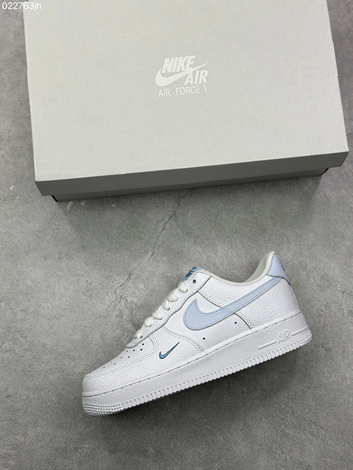 ナイキNike Air Force 1 Low ’07 エアフォース1ローカットカジュアルスニーカー