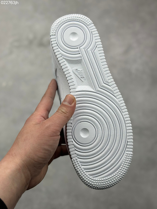 ナイキNike Air Force 1 Low ’07 エアフォース1ローカットカジュアルスニーカー