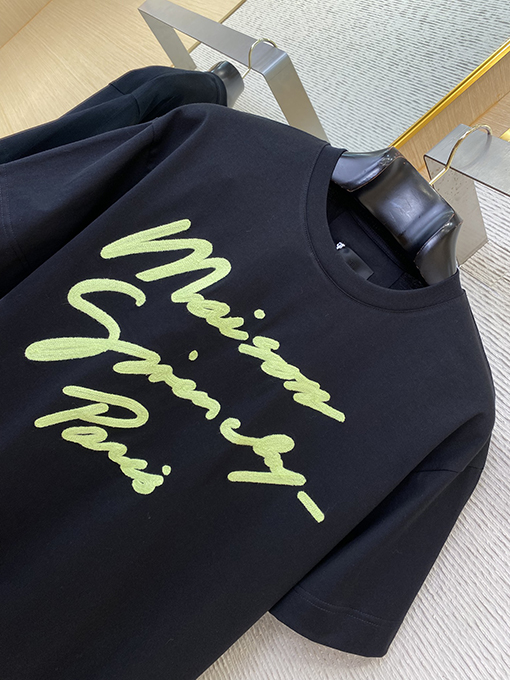 ジバンシイ 新しい手書き文字刺繍半袖Tシャツ