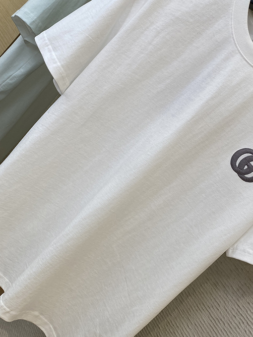 グッチ 新しいダブルG刺繍半袖Tシャツ