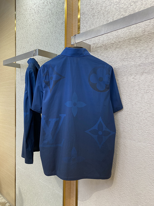 ルイヴィトンスーパーコピー 新しいグラデーション半袖シャツ