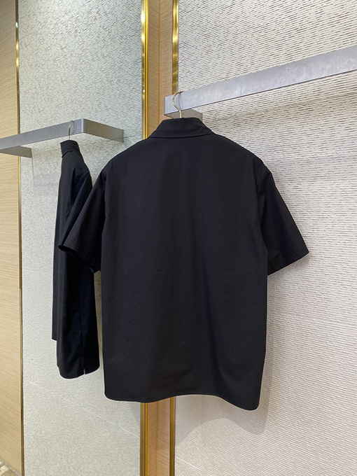 ルイヴィトン 新しいエンボスバッグ半袖シャツ