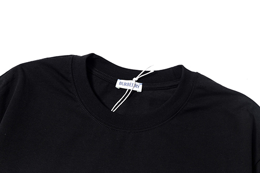 バーバリー  オーバーラップアルファベット軍馬プリント半袖Tシャツ