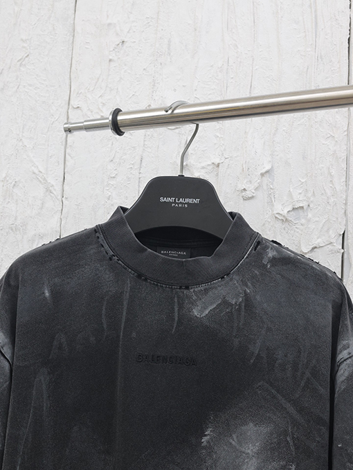 バレンシアガ  新しい手描きの磨かれた古い半袖Tシャツ
