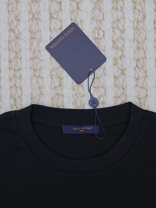 ルイヴィトン 新しいフィドンデザインショールーム半袖Tシャツ