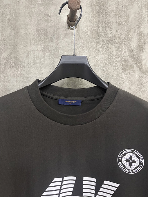 ルイヴィトンコピー コンパスプリント半袖Tシャツ