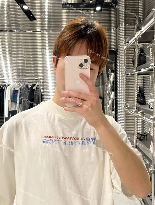 アレキサンダーワン 新しいロゴプリントラウンドネック半袖Tシャツ