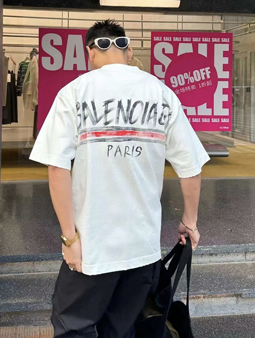 バレンシアガスーパーコピー 落書きスタイルのプリントヘビーパウンド半袖Tシャツ
