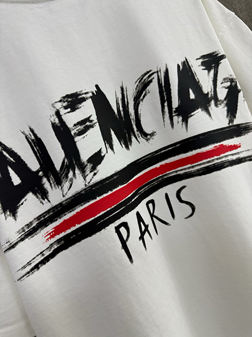 バレンシアガスーパーコピー 落書きスタイルのプリントヘビーパウンド半袖Tシャツ