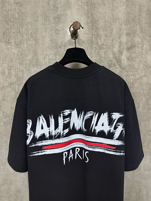 バレンシアガスーパーコピー 落書きスタイルのプリントヘビーパウンド半袖Tシャツ