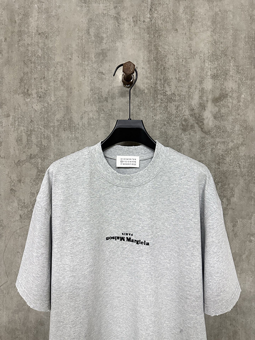 マルタンマルジェラ 25ss発泡ロゴプリント重い半袖Tシャツ