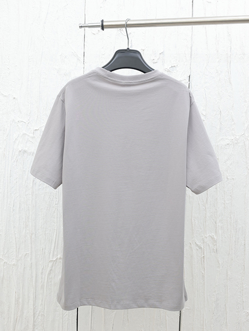 ロエベ 新しいマカロン刺繍ロゴ半袖Tシャツ