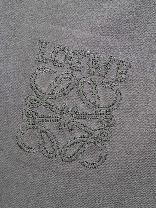 ロエベ 新しいマカロン刺繍ロゴ半袖Tシャツ